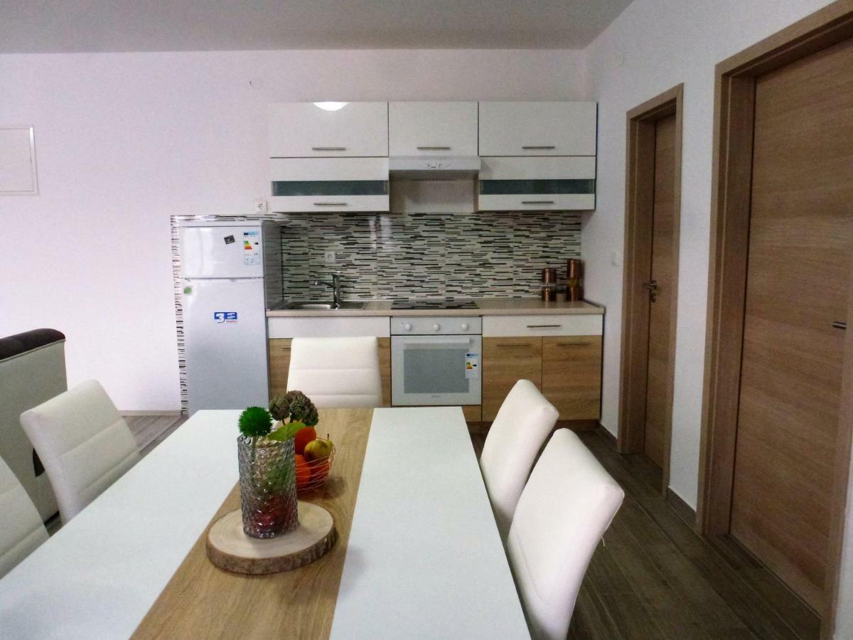 Apartmani Slavica Sibenik Exterior photo