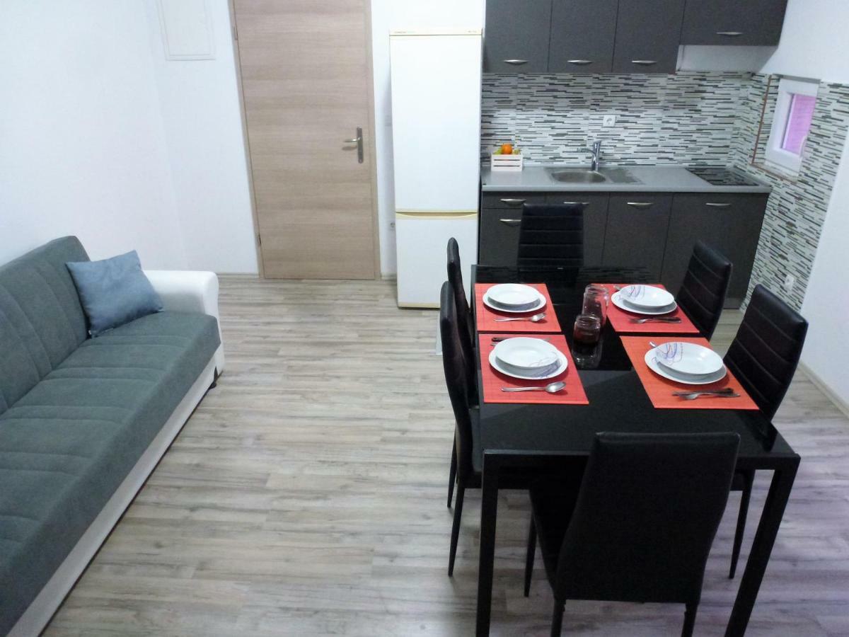 Apartmani Slavica Sibenik Exterior photo